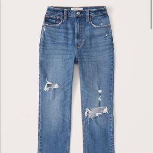 Curve Love Ultra High Rise Ankle Straight Jeans